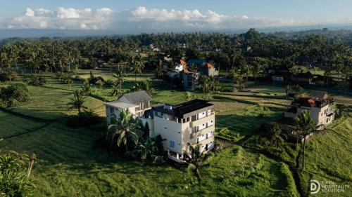 Tampaksiring House | Radhana Living