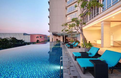 Grogol Hotel | Grand Mercure Solo Baru