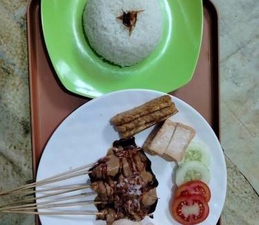 Bayan House | AL Homestay