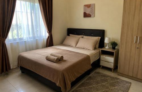 Tegal House | Hanna Veronnica guest house