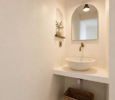 Kecamatan Masbagik House | Casa Hyra Lombok Homestay