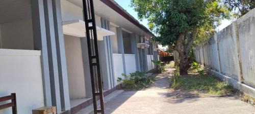 Lombok House | Edotel SMKN 1 Pujut - Transit Lombok Airport