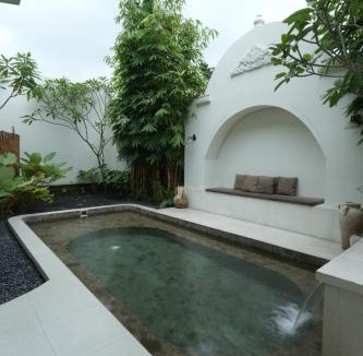 Ngaglik Hotel | Kanjeng Heritage Villa by Raminten