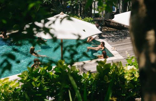 Uluwatu Hostel | One More Wave Surf House Uluwatu