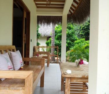 Rote Island Bed & Breakfast | SA Oeona Bungalow