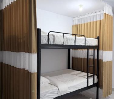 Lovina Hostel | Lovina Arena Dormitory