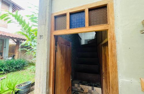 Mendut House | Saka Homestay Boutique & Cafe