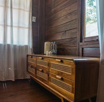 Ciwidey Hotel | Saung Komando Ciwidey