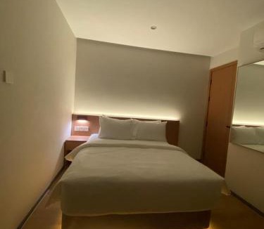Lubuk Baja Hotel | Blissful Homestay Batam