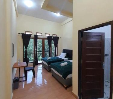 Rinding Batu House | The Sanduk Inn