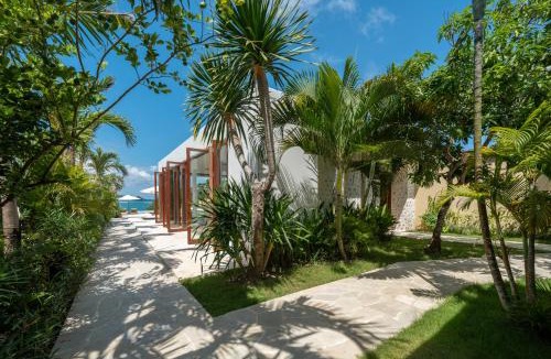 Mushroom Bay Villa | Private Oceanfront Villa Kingfisher - 20m Infinity Pool