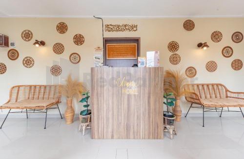 Tegal Hotel | Ummi Home Syariah Mitra RedDoorz