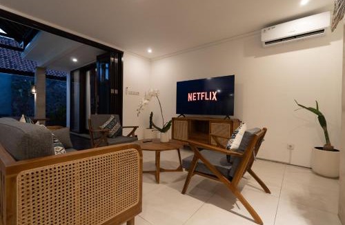 Sunset Road Villa | Sakya Villa Seminyak by Bali Cabin