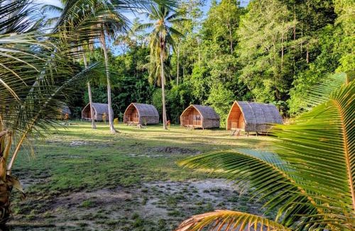 Batudaka Island Resort | Tanjung Kalemo Resort