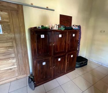 Kaliasem Hostel | Family Hostel Lovina