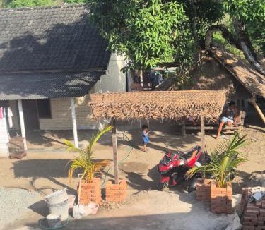 Selong Belanak House | Pesisircottage