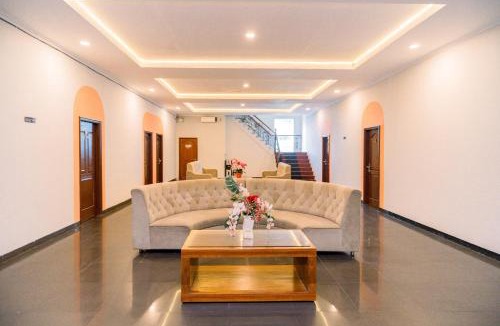 Jambi Hotel | SANS Hotel Bobo Home Jambi