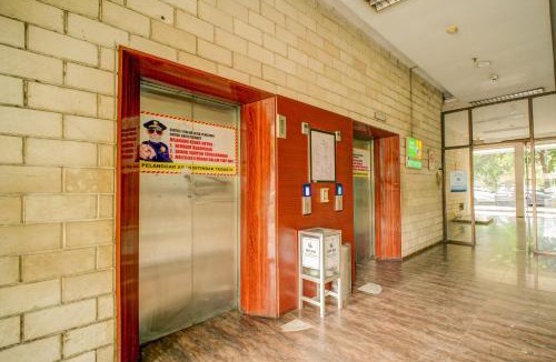Pekayon Jaya Hotel | Collection O Serviced Apartmen Mutiara Kota