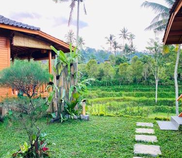 Sidemen Bed & Breakfast | Pandawa Villa Sidemen
