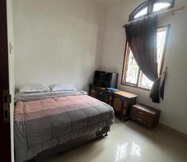Bukittinggi House | Homestay 25 Syariah Bukittinggi