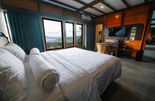 Pineleng Resort | Azana Essence Villa Agape Manado