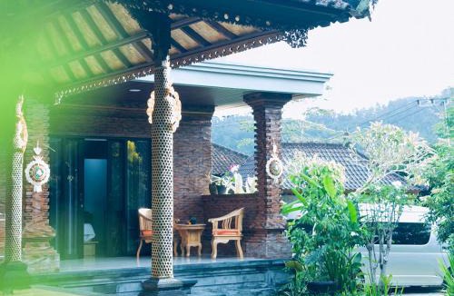 Sidemen House | JERO Tabola 2