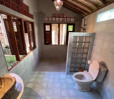 Sidemen House | Green Labak 1