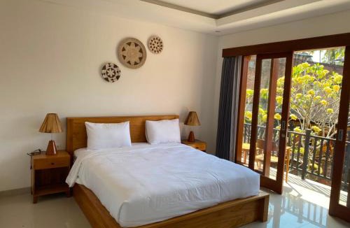 Kedewatan House | Yogi Homestay Ubud