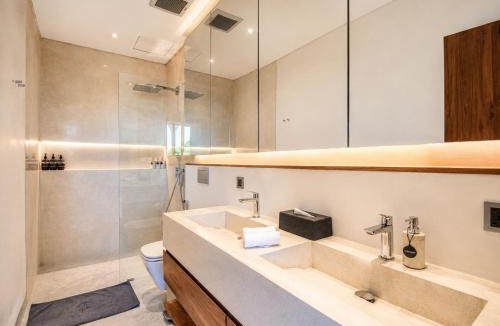 Kampial House | Modern 4 BR Villa Ocean View Nusa Dua