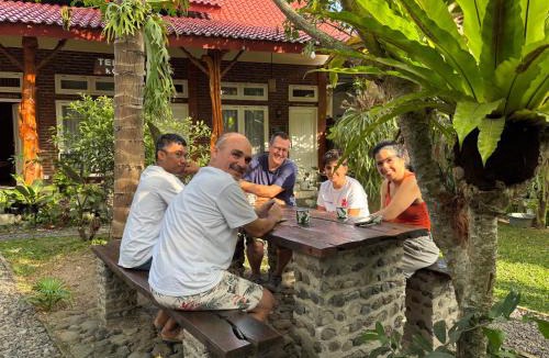 Muncar Hostel | Teluk Biru Homestay