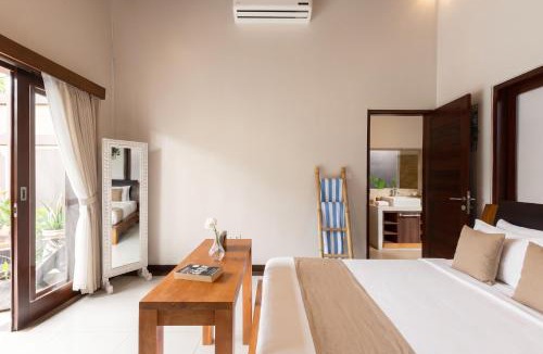 Nakula Villa | Lapiz Lazuli