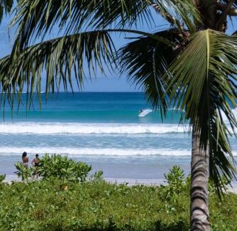 Katiet Villa | Marbella Mentawai Beachfront Private Villa Sleeps 10