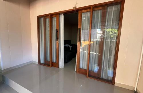 Sidakarya Apartment | santru guest house