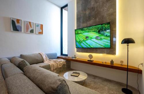 Munggu Villa | Pantai Lima 2BR Villa with Rooftop only 500m to Beach