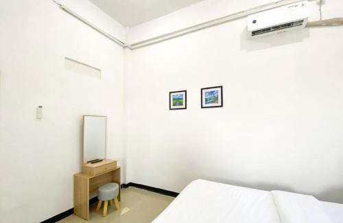 Prigen House | Urbanview Bangsal Mojokerto