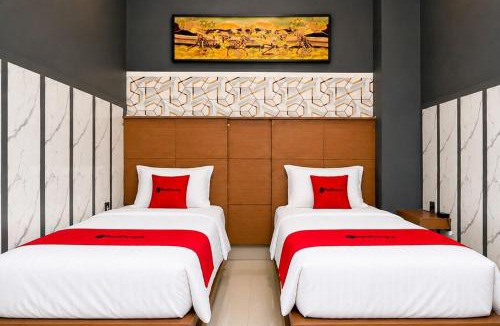 Bandung House | RedDoorz near Mall Citylink Bandung