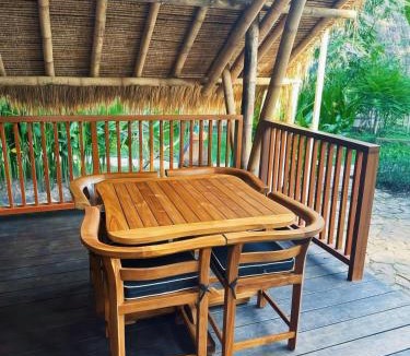 P. Gili Asahan Resort | Vayam Boutique Resort Gili Asahan