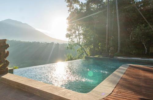 Menanga Villa | Villa Lereng Agung