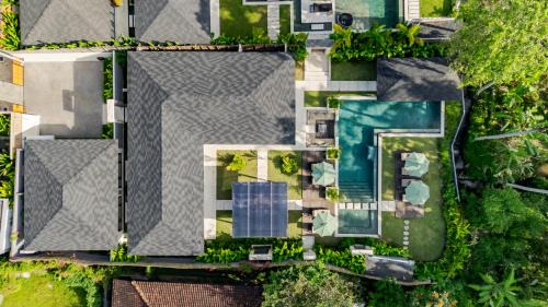 Pengosekan Villa | 8BR Maia Alandaky by BaliSuperHost