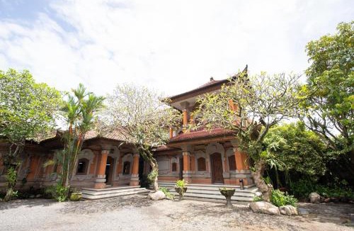 Celuk House | Studio room with Jacuzzi near Ubud