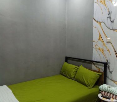 Lingsar House | Sarasutha hotel and pool