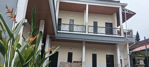 Amlapura House | Arka Homestay Pesagi