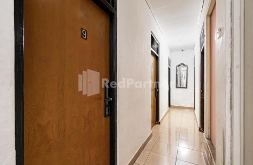 Jakarta Hotel | Danysa Guest House Jakarta RedPartner