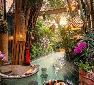 Pengosekan Villa | Villa Jocelyne - Luxury Bamboo Villa