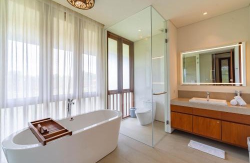 Jimbaran Bay Villa | Luxury Rosa Village