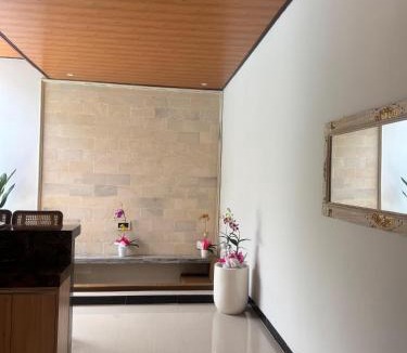 Kaliasem Villa | Griya Becik Lovina - Private Pool Villa near Lovina Dolphin Spot