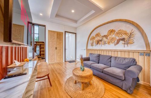 Padangsambian Klod Villa | Trendy 2 Bedroom Villa close to Canggu & Seminyak
