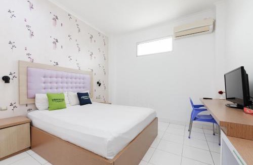 Banjarmasin Hotel | Urbanview Hotel Niraz Banjarmasin by RedDoorz