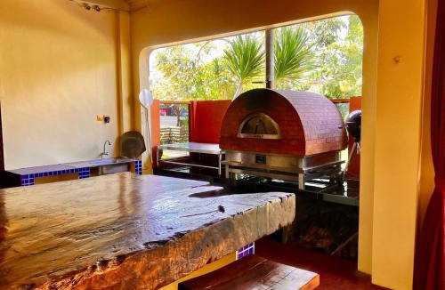 Candikuning Hostel | Chakra Tavern