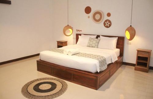 Selong Belanak House | Selong Holiday